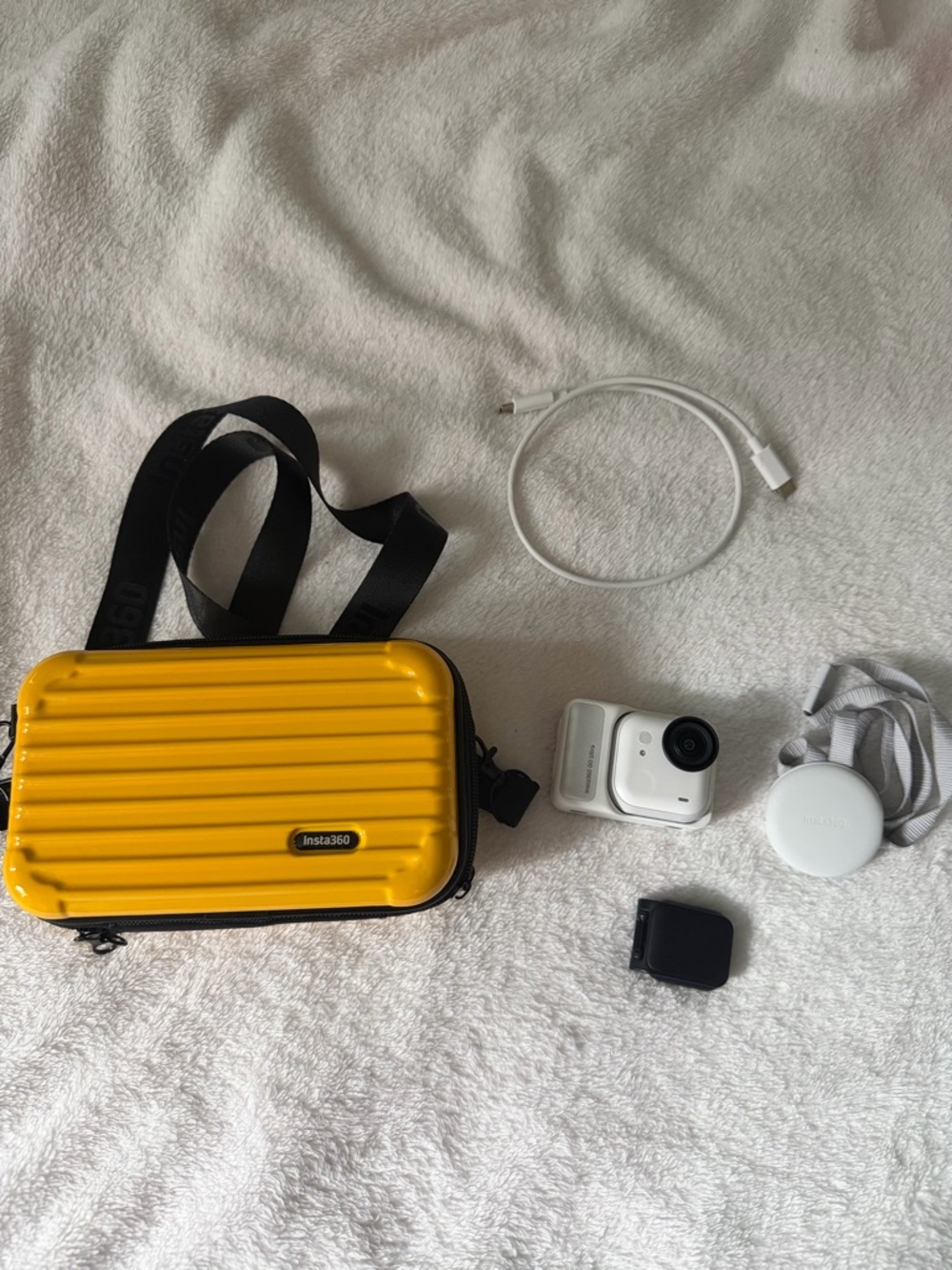 Insta360 Go Ultra White Action Camera